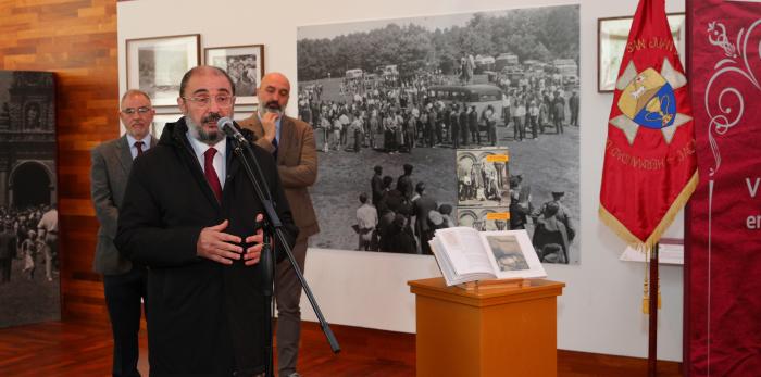 Javier Lambán en San Juan de la Peña. LUIS CORREAS Gobierno de Aragon